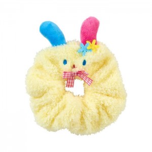 Hello Kitty U*SA*HA*NA Cozy Plush Scrunchie (Gingham Bow) Amarillo | CL_HK23845