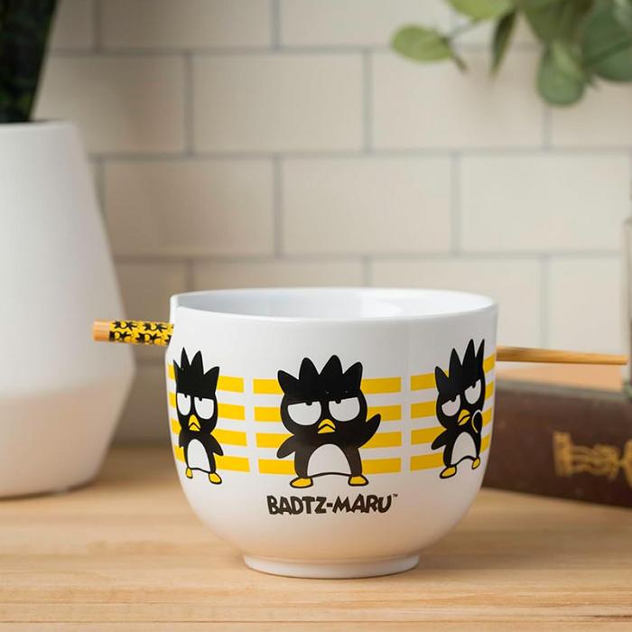 Hello Kitty Badtz-maru Ceramic Ramen Bowl and Chopstick Set (Stripes) Amarillo | CL_HK92592