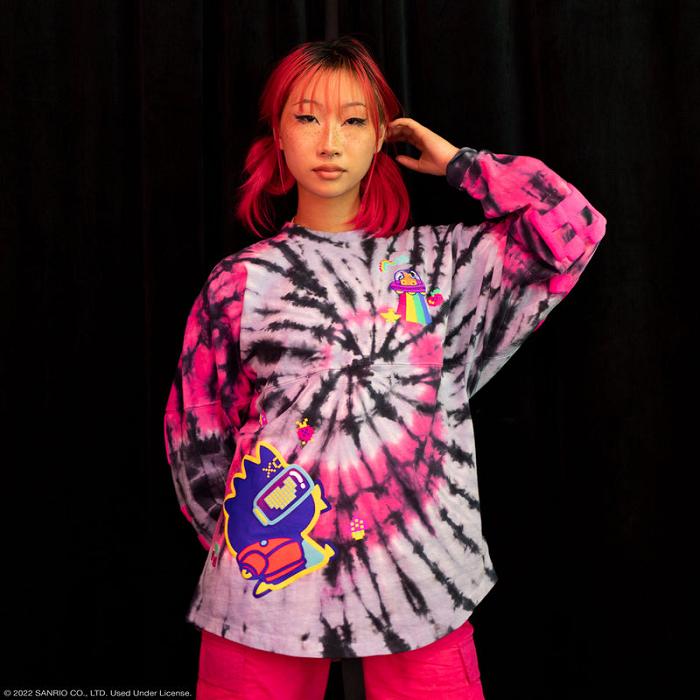 Hello Kitty Badtz-maru JapanLA 8-Bit Spirit Jersey Multicolor | CL_HK83865