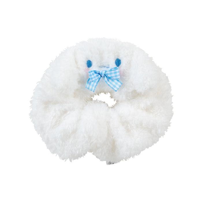 Hello Kitty Cinnamoroll Cozy Plush Scrunchie (Gingham Bow) Blancas | CL_HK64296