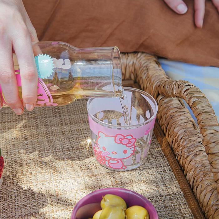 Hello Kitty Hello Kitty Glass Carafe and Cup Set (Strawberry Milk) Rosas | CL_HK68008