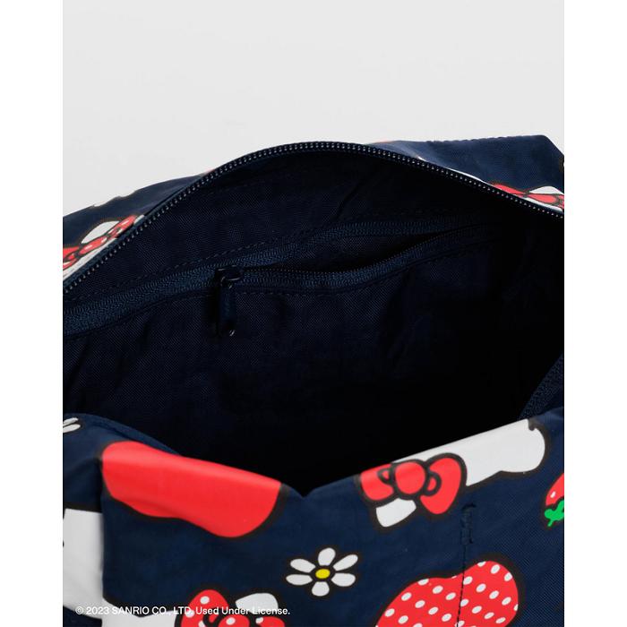 Hello Kitty Hello Kitty x Baggu Dopp Kit (Apples) Negras | CL_HK90490