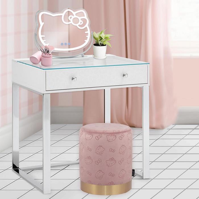 Hello Kitty Hello Kitty x Impressions Vanity SlayStation Mini Vanity Table Doradas | CL_HK46580