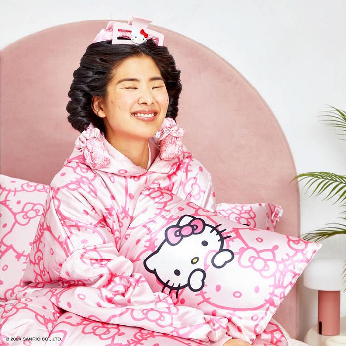 Hello Kitty Hello Kitty x Kitsch Faces Pillowcase (Pink) Rosas | CL_HK81386